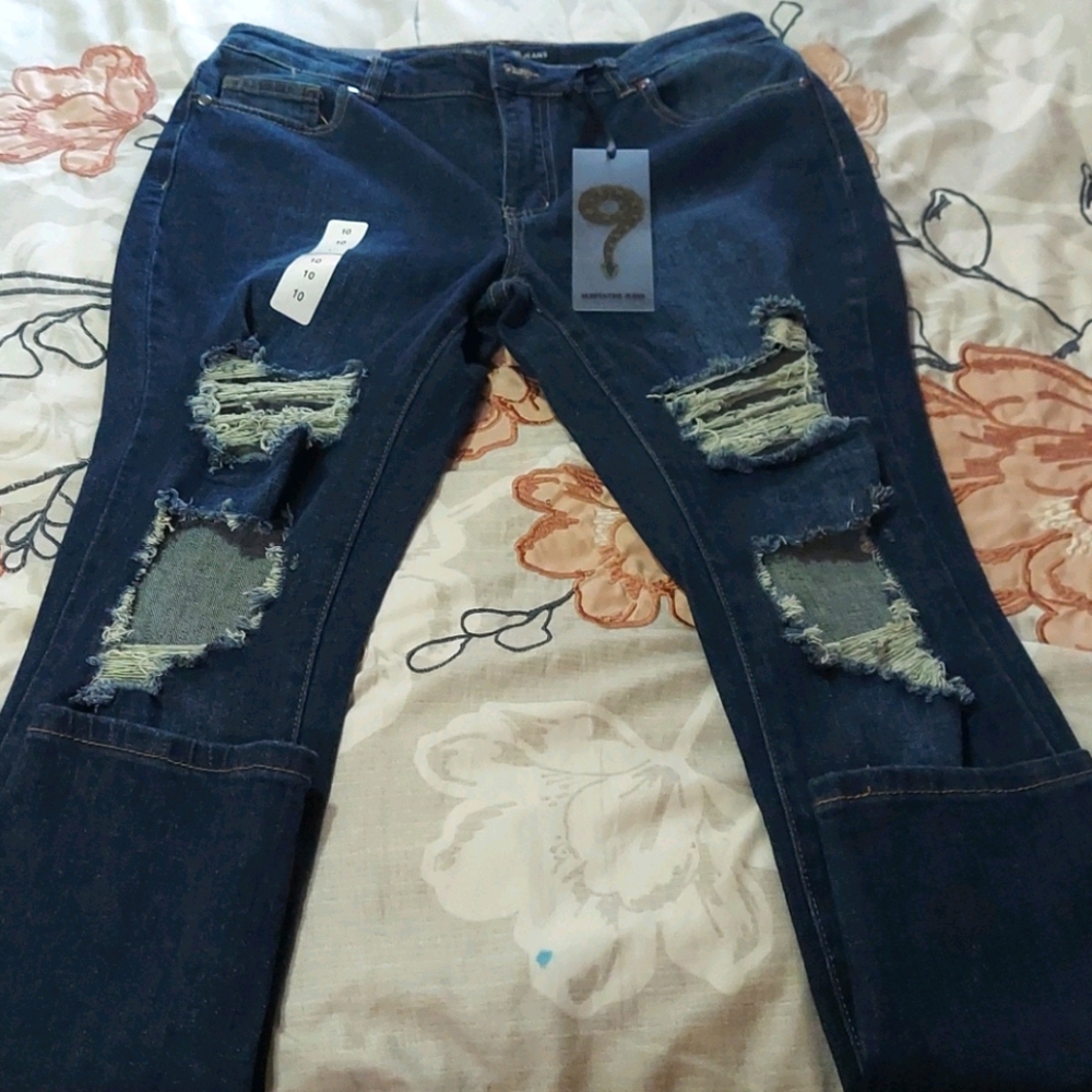 Women's skinny jeans